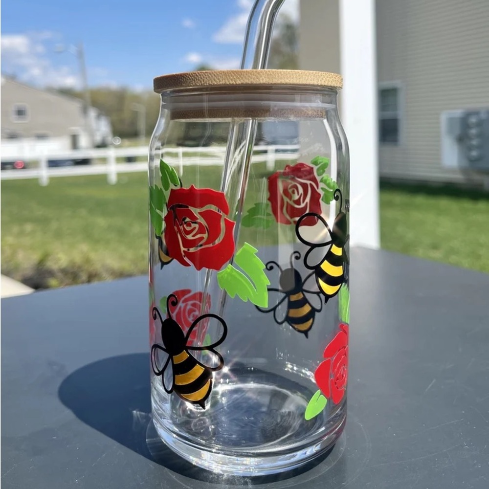 Bee and Rose Glass Tumbler with Straw